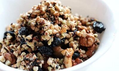 елда със сушени плодове за отслабване